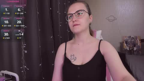 Snapshot of eva_orchid chatting on November 2025 10:14:01 AM Eva online show from November 2025 10:14:01 AM