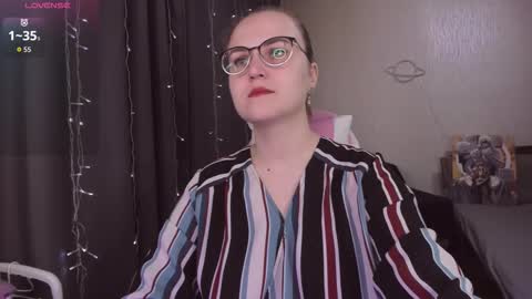 Snapshot of eva_orchid chatting on November 2025 10:26:01 AM Eva online show from November 2025 10:26:01 AM