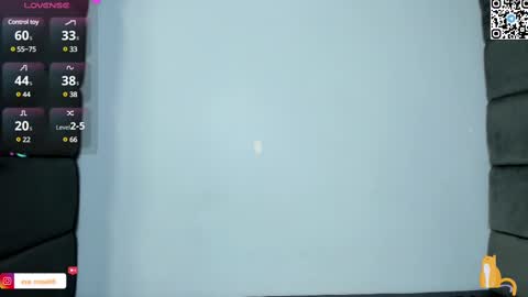 Eva  online show from February 2025 12:08:02 PM