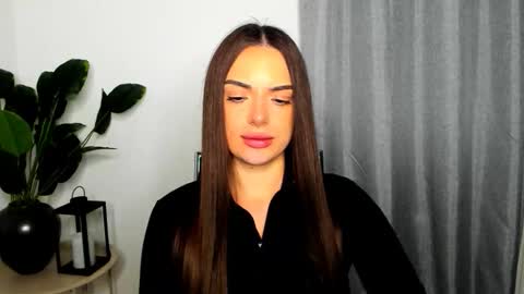 Snapshot of eva_rossee_ chatting on January 2026 07:06:01 PM Eva online show from January 2026 07:06:01 PM