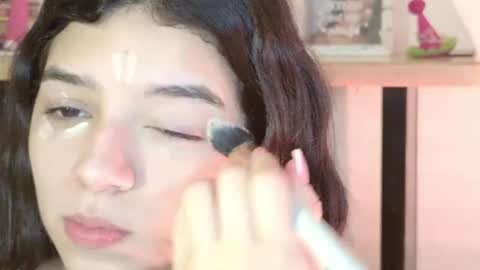Eva Sin online show from June 2026 11:30:02 PM