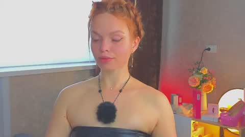 Snapshot of eva_sinn chatting on June 2026 10:53:01 AM Hi there i am Eva and i wish create a nice community with you so join my Ticket Show for more pleasure online show from June 2026 10:53:01 AM