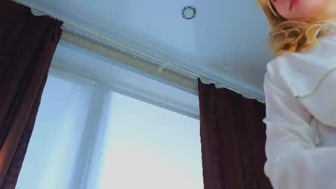 Snapshot of eva_sinn chatting on August 2026 09:08:01 AM Hi there i am Eva and i wish create a nice community with you so join my Ticket Show for more pleasure online show from August 2026 09:08:01 AM