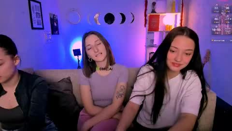Snapshot of eva_smiith_ chatting on April 2026 05:47:02 AM Eva online show from April 2026 05:47:02 AM