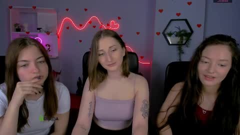 Snapshot of eva_smiith_ chatting on May 2026 05:35:01 AM Eva online show from May 2026 05:35:01 AM