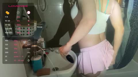 Snapshot of eva_stari chatting on November 2025 11:42:02 PM eva_stari online show from November 2025 11:42:02 PM