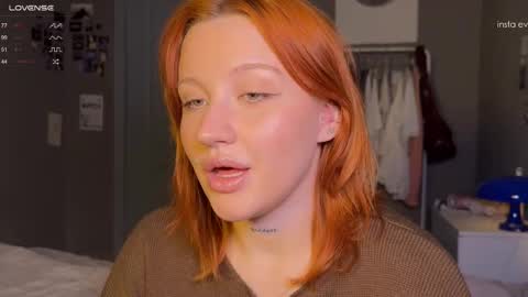 eva_swag online show from October 2025 12:17:01 PM