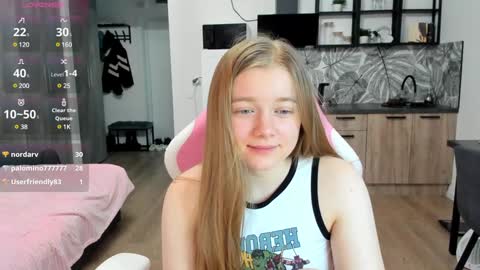 Snapshot of eva_tomiok chatting on January 2025 08:34:02 AM Eva online show from January 2025 08:34:02 AM