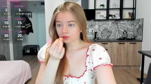 Snapshot of eva_tomiok chatting on January 2025 06:38:02 AM Eva online show from January 2025 06:38:02 AM