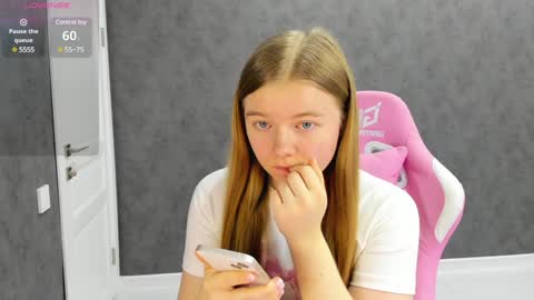Snapshot of eva_tomiok chatting on January 2025 05:29:01 AM Eva online show from January 2025 05:29:01 AM