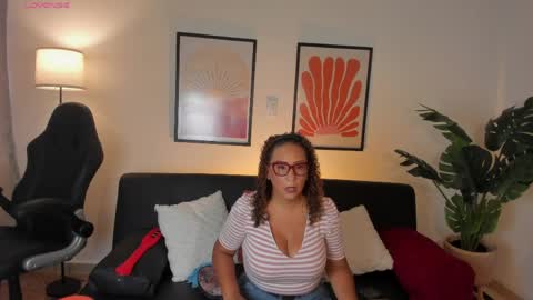  Eva  online show from May 2026 08:28:01 PM