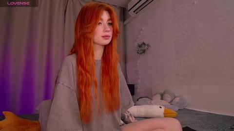 Snapshot of evaa_moonn_ chatting on January 2025 08:18:02 AM Eva online show from January 2025 08:18:02 AM