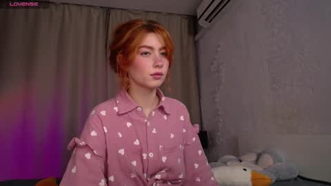 Snapshot of evaa_moonn_ chatting on October 2025 08:48:02 AM Eva online show from October 2025 08:48:02 AM