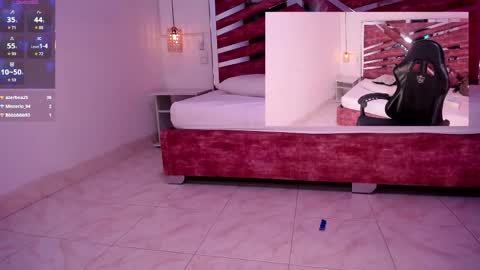 Snapshot of evabloom_ chatting on May 2026 11:34:04 PM EvaBloom online show from May 2026 11:34:04 PM