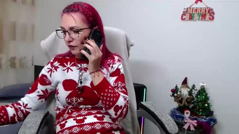 Snapshot of evadesireone chatting on November 2025 08:39:02 AM EvadesireONE online show from November 2025 08:39:02 AM