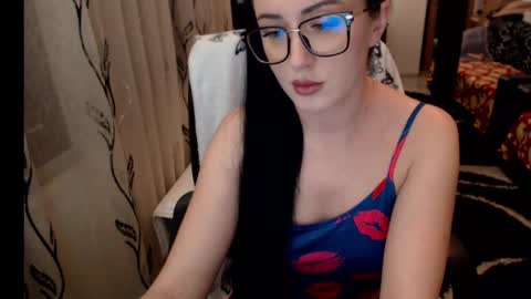 Snapshot of evadream1 chatting on January 2025 08:34:02 PM EVADREAM online show from January 2025 08:34:02 PM