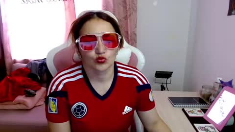 Snapshot of evagrays chatting on February 2025 08:42:01 PM Eva online show from February 2025 08:42:01 PM