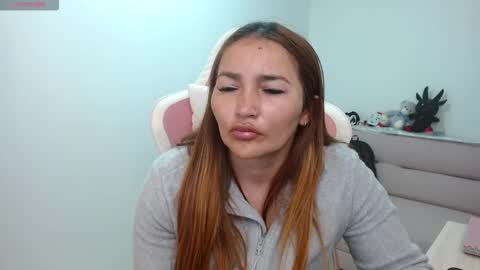 Snapshot of evagrays chatting on February 2026 08:37:02 PM Eva online show from February 2026 08:37:02 PM