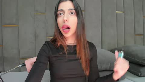 EVA online show from November 2025 03:36:02 PM