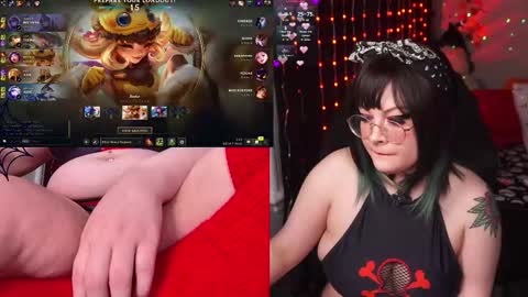 Snapshot of evamilaa chatting on November 2025 10:56:02 PM Eva  online show from November 2025 10:56:02 PM