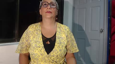 Eva Mills online show from January 2025 01:36:02 PM