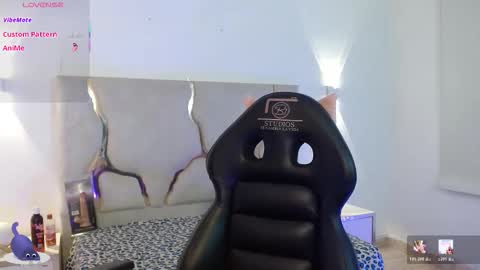 Snapshot of evan_tay chatting on February 2026 03:02:01 AM evan_tay online show from February 2026 03:02:01 AM