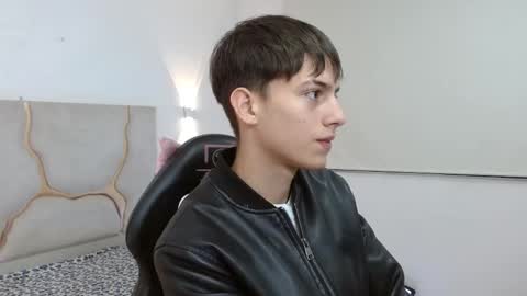 Snapshot of evan_tay chatting on March 2026 03:08:01 AM evan_tay online show from March 2026 03:08:01 AM