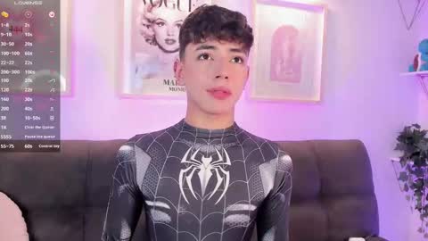 Snapshot of evan_voss chatting on September 2025 11:19:02 PM Evan voss  help me get 200 likesindependent model online show from September 2025 11:19:02 PM