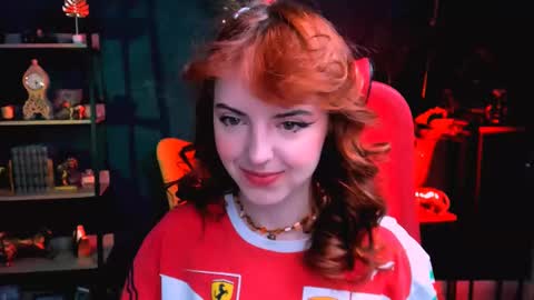 Eva  online show from February 2025 12:11:01 PM