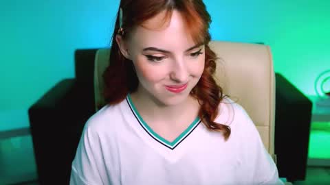 Eva  online show from March 2025 03:38:02 PM