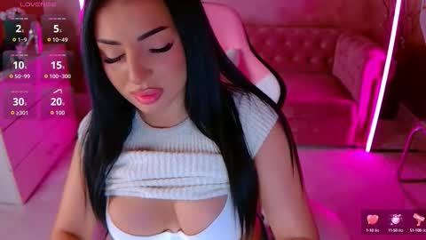 Snapshot of evanew_ chatting on September 2025 04:52:01 PM Eva online show from September 2025 04:52:01 PM