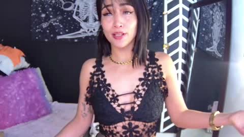 Snapshot of evangelinecors chatting on February 2025 02:24:01 PM Eva online show from February 2025 02:24:01 PM