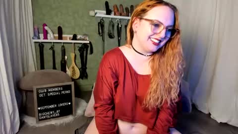 Snapshot of evanharlowe chatting on October 2025 11:49:02 PM Evan Harlowe online show from October 2025 11:49:02 PM