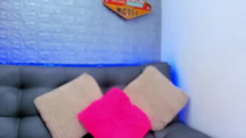 Snapshot of evans_susana chatting on September 2025 03:34:01 PM Evan and Susan online show from September 2025 03:34:01 PM