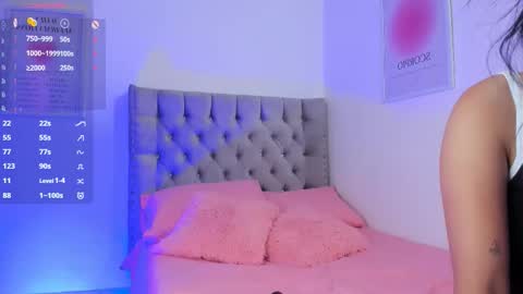 Eva Olimpo online show from October 2025 08:44:02 PM