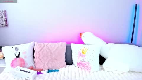 Adelina online show from March 2026 06:15:01 AM