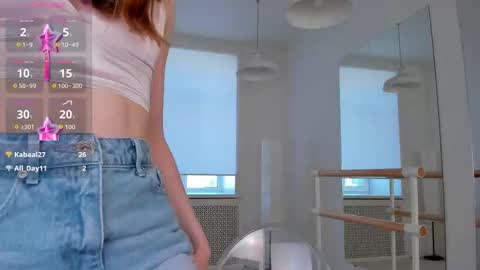 Snapshot of evaselin chatting on September 2025 05:40:02 AM Eva online show from September 2025 05:40:02 AM