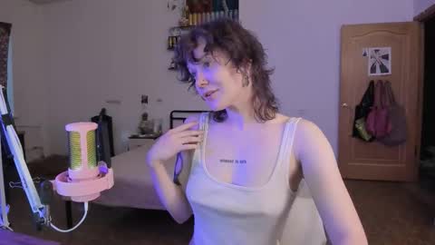      online show from October 2025 02:58:02 PM