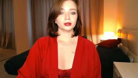 Eve  online show from November 2025 07:00:01 AM