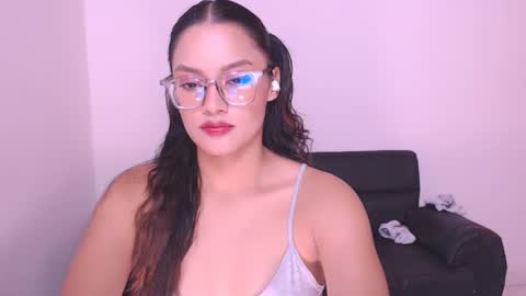 Snapshot of eve_rox18 chatting on January 2025 07:26:02 PM Eve Rox18 online show from January 2025 07:26:02 PM