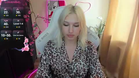 Snapshot of evelinalu chatting on August 2026 01:09:01 AM Evelina online show from August 2026 01:09:01 AM