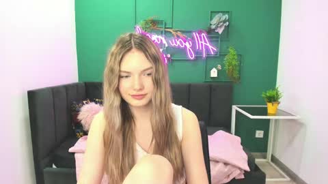 Snapshot of evelineamore chatting on June 2026 08:50:01 AM Eveline online show from June 2026 08:50:01 AM