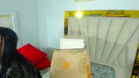 Snapshot of evelonga_707 chatting on December 2024 07:01:01 PM DAYANITA online show from December 2024 07:01:01 PM