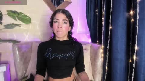 Snapshot of evelyn__rose1 chatting on May 2026 02:16:01 AM evelyn__rose1 online show from May 2026 02:16:01 AM