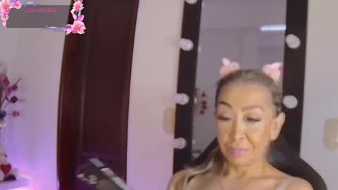 EvelynaGrey online show from September 2025 04:06:01 PM