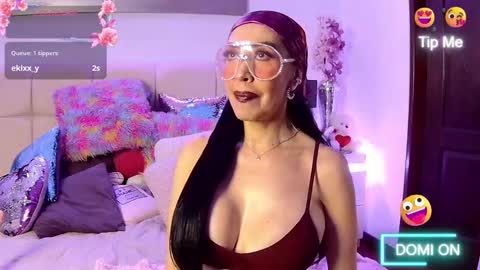 EvelynaGrey online show from November 2025 11:43:02 AM