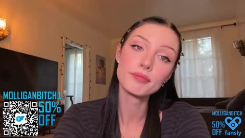 Snapshot of evelynforever chatting on December 2024 12:11:02 AM Evelyn online show from December 2024 12:11:02 AM