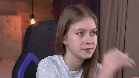 Snapshot of evemundie chatting on February 2025 03:37:02 PM Eve online show from February 2025 03:37:02 PM