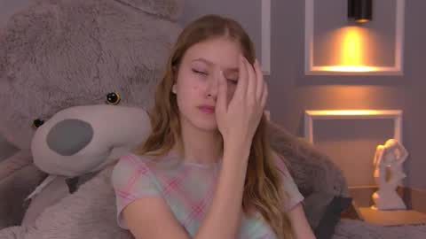 Snapshot of evemundie chatting on March 2025 01:16:02 PM Eve online show from March 2025 01:16:02 PM