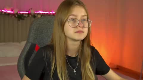 Snapshot of evemundie chatting on September 2025 11:14:01 AM Eve online show from September 2025 11:14:01 AM